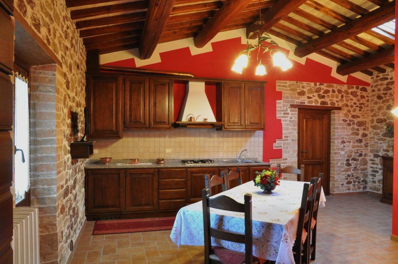Agriturismo Arcobaleno Della Torretta Giano dellʼUmbria Exteriör bild
