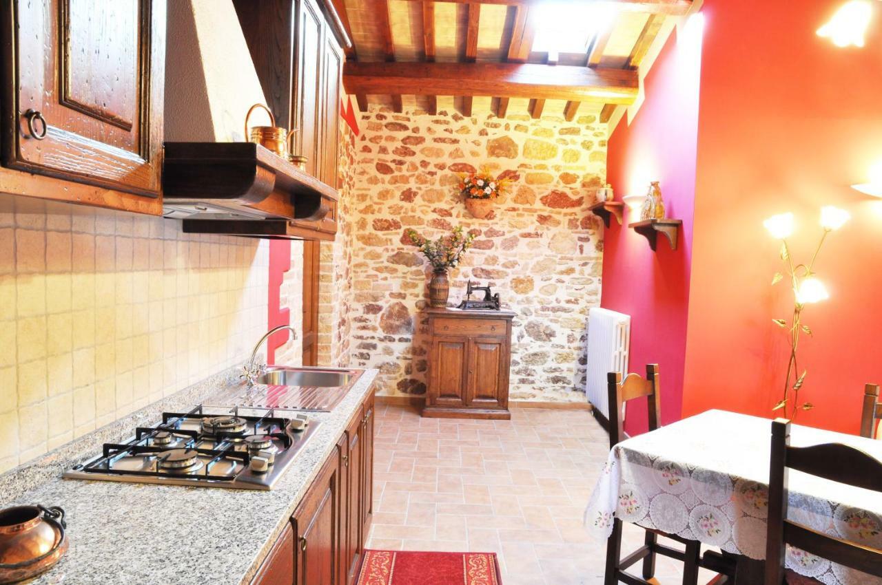 Agriturismo Arcobaleno Della Torretta Giano dellʼUmbria Exteriör bild