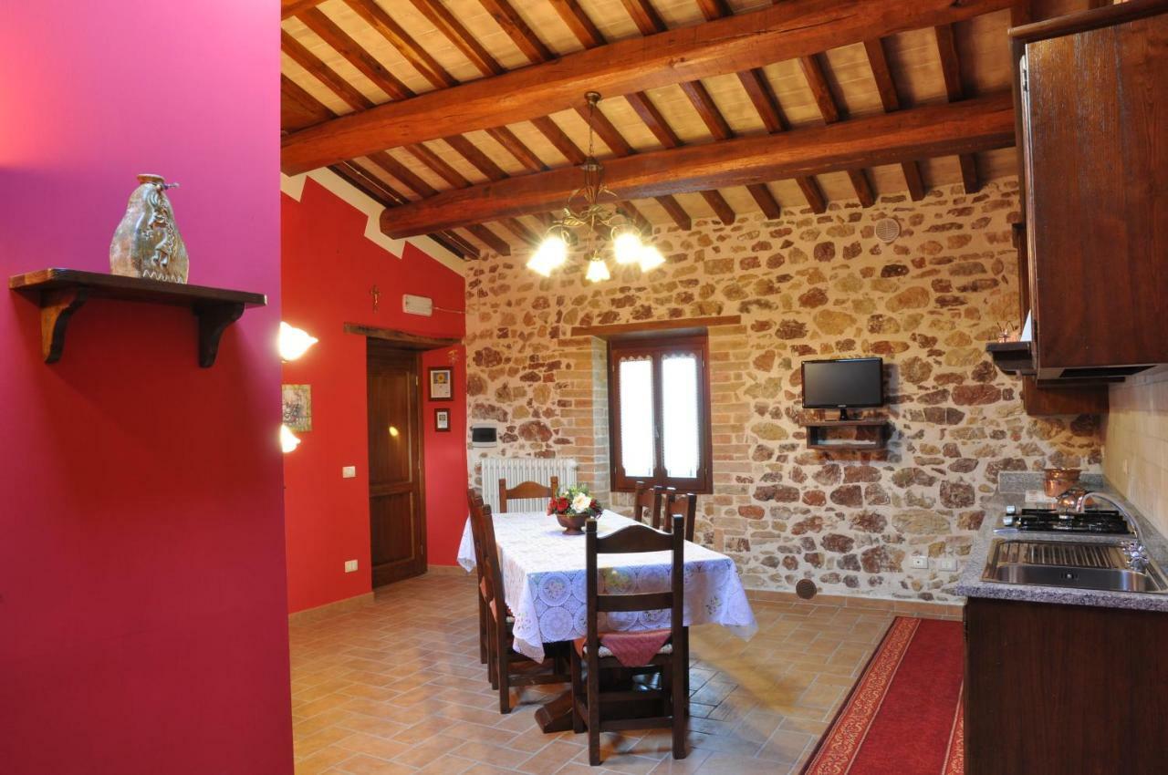 Agriturismo Arcobaleno Della Torretta Giano dellʼUmbria Exteriör bild
